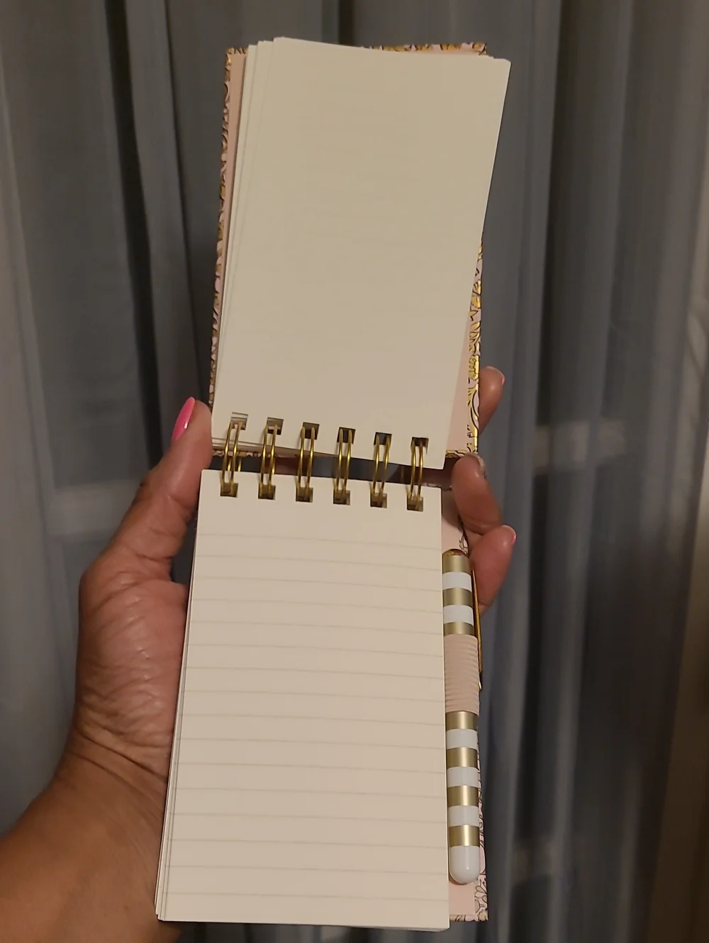 Gold Floral Monogram L Spiral Notebook